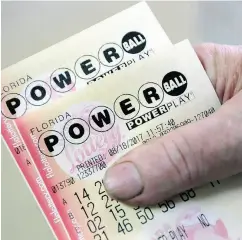  ?? ALAN DIAZ / THE ASSOCIATED PRESS FILES ?? A New Hampshire woman who won the state’s US$560million Powerball jackpot does not want her name public.