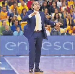  ??  ?? CAMBIO DE AIRES. Luis Casimiro entrenará al Unicaja.