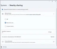  ?? ?? As soon as the share function is activated in Windows, a file can be transferre­d to another device. The target computer can be seen under ‘Nearby sharing’.