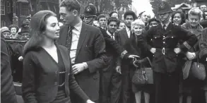  ?? Pictures: Getty Images ?? Christine Keeler’s arrival at court drew a crowd in 1963.