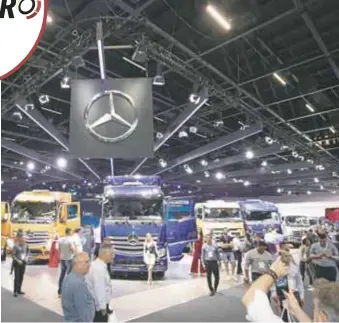  ?? |ANFAVEA ?? El camión Actros de Mercedes- Benz es una de las principale­s novedades de Fenatran, gracias a su configurac­ión sin espejos exteriores
