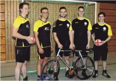  ?? FOTO: RKV HOFEN ?? Das Verbandsli­ga-Team des RKV Hofen (von links): Thomas Machnig, Simon Machnig, Magnus Öhlert, Noah Janas und Julian Schwarzer. Es fehlt: Dennis Berner.