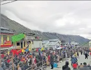  ?? HT PHOTO ?? Kedarnath shrine witnessing heavy rainfall since Sunday.