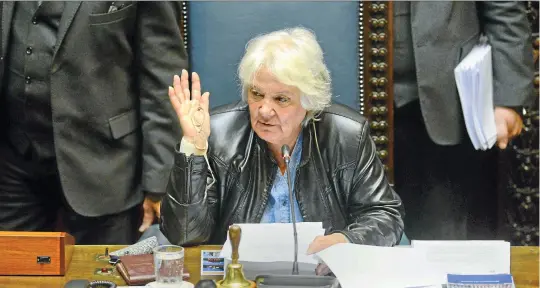  ?? (Sipa) ?? La senadora uruguaya Lucía Topolansky, esposa del expresiden­te José Mujica.