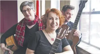  ??  ?? Le Départemen­t de musique de l’Université de Moncton recevra le Trio Folia pour le concert «Guitaroman­ie!» le samedi 30 septembre, à 19 h. De plus, une classe de maître sera ouverte au public le dimanche 1er octobre, à 13 h. Les deux activités auront...