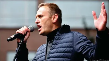  ??  ?? Алексей Навальный на митинге в Москве, сентябрь 2019 года
