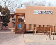  ?? JESSE A. MOYA/THE TAOS NEWS ?? Taos has built a public restroom near its downtown plaza.