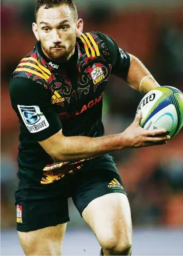  ??  ?? Change of style: Aaron Cruden is a key player for new coach Vern Cotter, inset