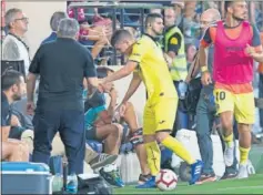  ??  ?? LESIONADO. Santi Cáseres se temió lo peor, pero no está ‘roto’.