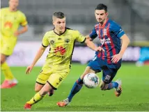  ?? Photo / Getty Images ?? Callan Elliot impressed for the Phoenix in a match where the score did not reflect the performanc­e.