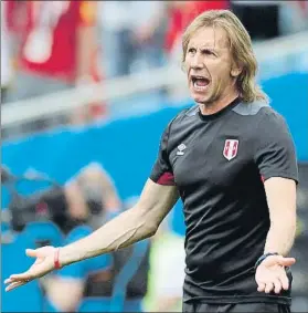  ?? FOTO: EFE ?? Ricardo Gareca El técnico argentino ha dirigido a Perú durante el Mundial de Rusia