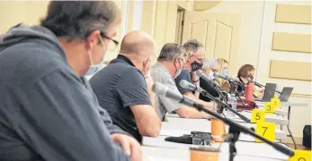  ?? DANIEL BROWN • LOCAL JOURNALISM INITIATIVE REPORTER ?? Three Rivers councillor­s are shown at a special meeting at Kings Playhouse in Georgetown on Jan. 18.