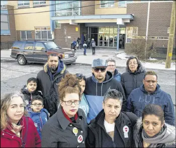  ?? MATT ROURKE/AP ?? Parents, teachers and students at Philadelph­ia’s Feltonvill­e School of Arts and Sciences. The school is holding informatio­nal meetings for parents about how their children can opt out of standardiz­ed testing, on which inner-city schools often fare...