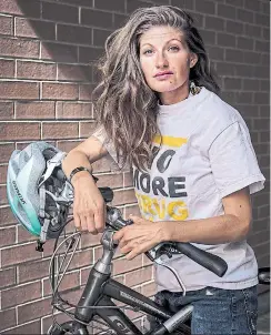  ?? EDUARDO LIMA/STAR METRO ?? Lindsay Williams witnessed the accident that killed cyclist Dalia Chako on Tuesday. “I was so scared I didn’t even go on my bike again,” she said.