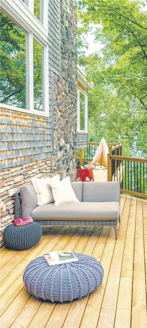  ?? micropro sienna ?? A deck with comfortabl­e, stylish furniture makes it a pleasure to spend time in the backyard.