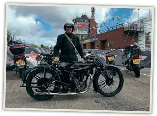  ??  ?? Below: At the grandstand, Isle of man, August
24, 2018.
(LIAM EASTON)