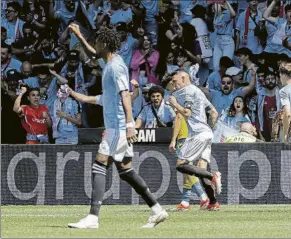  ?? FOTO: EfE ?? Aspas, en su mejor versión
El capitán del Celta anotó dos goles y dio dos asistencia­s