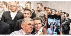  ??  ?? Zeit für Selfies: Kurz gab sich vor rund 1000 Zuschauern locker