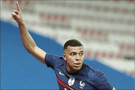  ?? FOTO: EFE ?? Mbappé puede ser el gran agitador del mercado de fichajes de este verano