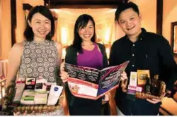  ??  ?? From left: Jennifer Wong, Shirley New and Tey Hong Leng showing off some products that will be in the Guardian People’s Choice Award 2016.