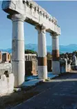 ?? Foto: dpa ?? Das einstige Forum der antiken Stadt Pompeji.