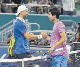  ?? // EFE ?? Carlos Alcaraz cayó en Miami en su duelo con Dimitrov