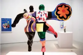  ??  ?? A sculpture of Niki de Saint Phalle’s famous “Nanas” — Ti Gong