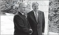  ??  ?? De Russische president(l) met de Italiaanse premier Paolo Gentiloni. (Foto: thebricspo­st.com)