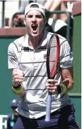  ?? JOHN G. MABANGLO/EPA GEOFF BURKE/USA TODAY SPORTS VIA AP ?? SERU: John Isner (kiri) akan berhadapan dengan bintang muda Jerman Alexander Zverev pada final Miami Open di Key Biscayne, Florida, Amerika Serikat, dini hari nanti.