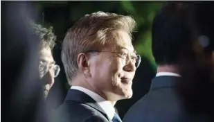  ??  ?? Moon Jae In – ein Mann mobilisier­t die Emotionen der Massen.