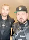  ??  ?? El actor posteó un video donde aparece con su amigo Roberto Tapia.