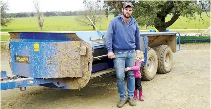  ?? ?? McIntosh Multi Bale Feeders create on-farm e
ciencies allowing farmers to spend more time with their families.