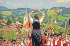 ?? FOTO: MK STIEFENHOF­EN ?? Mit Herz – Stiefenhof­ens Musikkapel­le richtet in diesem Jahr das 55. Bezirksmus­ikfest aus.