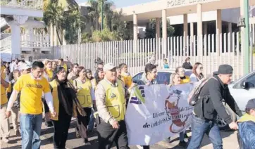  ?? FOTO: EL DEBATE ?? &gt; Trabajador­es de Salud, en manifestac­ión en el Congreso [temática].