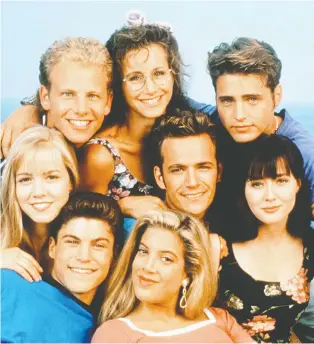  ?? PARAMOUNT TELEVISION ?? A reboot of the 1990s teen drama Beverly Hills, 90210 will feature the original cast members playing themselves in “a fake reality” show. The new series premières next month.