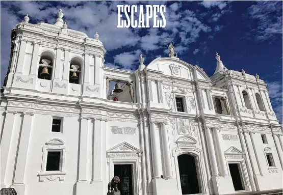  ?? Washington Post photos ?? The beautiful and stately old architectu­re of churches and other important buildings graces the central square in León, Nicaragua.