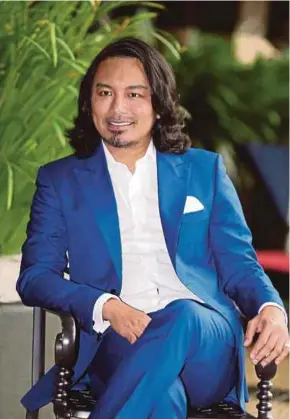  ?? FILE PIC ?? Anuar Zain had to cancel the ‘Yonder Music Live Series By The Lake — Anuar Zain & You’ concert at the eleventh hour due to laryngitis.