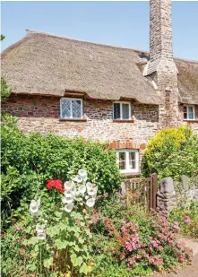  ?? Picture: ALAMY ?? Popular: Houses with chimneys are sought after