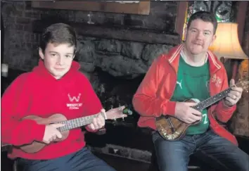  ??  ?? Ben Hickmott and Mick Hartney at the Ukulele Sessions on a Saturday morning in Greystones.