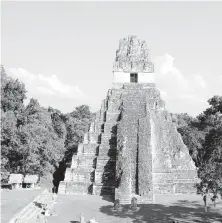  ??  ?? Temple I, also known as Temple of the Great Jaguar, in northern Guatemala's sprawling Tikal National Park.