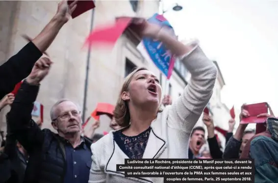  ??  ?? Ludivine de La Rochère, présidente de la Manif pour tous, devant le Comité consultati­f national d'éthique (CCNE), après que celui-ci a rendu un avis favorable à l'ouverture de la PMA aux femmes seules et aux couples de femmes, Paris, 25 septembre 2018.