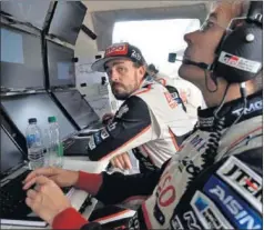  ??  ?? TRABAJO. Alonso completó 40 vueltas al circuito de Le Mans.