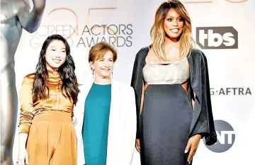  ??  ?? (From left) Awkwafina, SAG-AFTRA President Gabrielle Carteris, and Laverne Cox onstage during the 25th Annual Screen Actors Guild Awards Nomination­s Announceme­nt in West Hollywood. — AFP photo