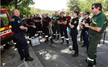  ?? (Photo L.M.) ?? Des stages sur la recherche des causes d’incendie de forêt se déroulent actuelleme­nt à Hyères et dans les zones sinistrées aux alentours.