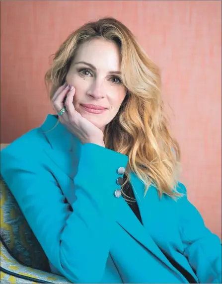  ?? Michael Nagle For The Times ?? OSCAR WINNER Julia Roberts, 51, is starring in Amazon’s hit series “Homecoming” and the new theatrical release “Ben Is Back.”