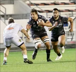  ?? (Photos Luc Boutria/Sophie Louvet) ?? Outre le match, le RCT a peut-être aussi perdu Etzebeth (commotion) et Setiano (cuisse). Il n’avait pas vraiment besoin de ça en ce moment.