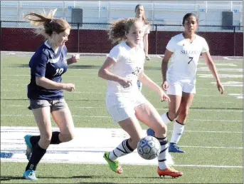  ?? Graham Thomas/Herald-Leader ?? Siloam Springs junior Megan Hutto scored three goals and recorded one assist as Siloam Springs defeated Greenwood 7-0 Monday in the opening round of the 6A-West Conference Tournament at Panther Stadium. The Lady Panthers host El Dorado at 5 p.m....