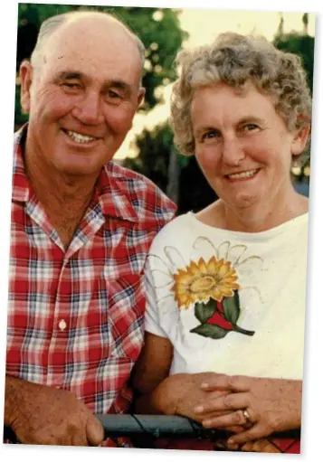  ??  ?? VALE: Ron Hopkinson, pictured with wife Joyce, passed away on February 21.