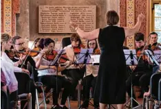  ?? Foto: Werner Rensing ?? Mehrere Musikgrupp­en des Albrecht Ernst Gymnasiums spielten in der ehemaligen Synagoge Hainsfarth.