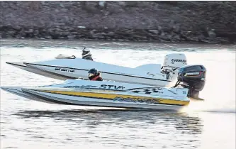  ?? SUBMITTED PHOTO ?? Ennismore’s Shawn Dunbar finished fourth overall in the Lake Racer Class at the 26th annual World Championsh­ip Drag Boat Races in Jasper, Tenn. last weekend.